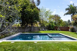 Single Family Residence, 2516 Vista Baya, Newport Beach, CA 92660 - 22
