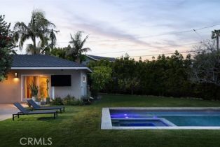 Single Family Residence, 2516 Vista Baya, Newport Beach, CA 92660 - 24