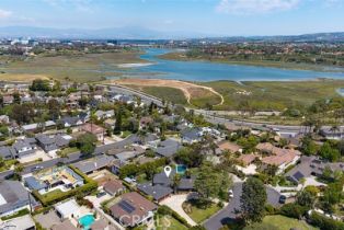 Single Family Residence, 2516 Vista Baya, Newport Beach, CA 92660 - 30