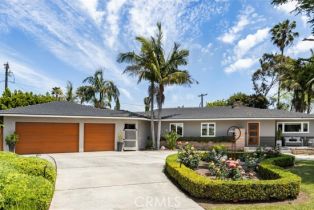 Single Family Residence, 2516 Vista Baya, Newport Beach, CA 92660 - 33