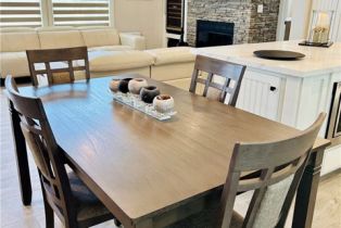 , 237 Plymouth, Newport Beach, CA 92660 - 7