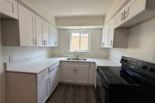 Condominium, 9867 Cornwall dr, Huntington Beach, CA 92646 - 6