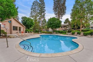 Condominium, 26701 Quail, Laguna Hills, CA 92656 - 26