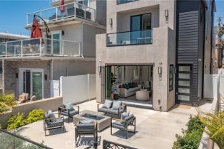 Single Family Residence, 125 8th st, Huntington Beach, CA 92648 - 2