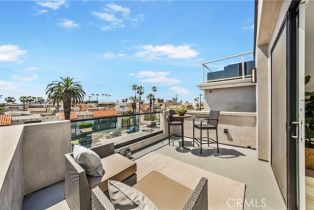 Single Family Residence, 125 8th st, Huntington Beach, CA 92648 - 42