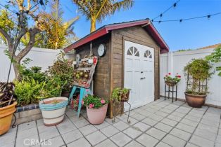 Single Family Residence, 21372 Sand Dollar ln, Huntington Beach, CA 92646 - 37