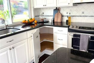 Single Family Residence, 25081 Grissom rd, Laguna Hills, CA 92653 - 14