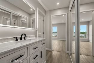 Condominium, 5585 Pacific Coast Highway, Long Beach, CA 90804 - 11