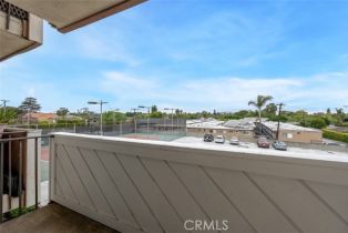 Condominium, 5585 Pacific Coast Highway, Long Beach, CA 90804 - 16