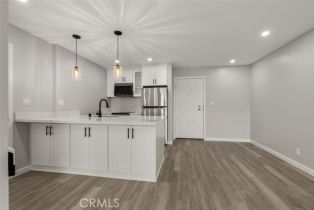 Condominium, 5585 Pacific Coast Highway, Long Beach, CA 90804 - 2