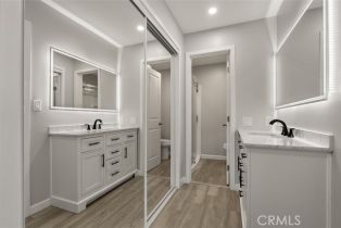 Condominium, 5585 Pacific Coast Highway, Long Beach, CA 90804 - 9