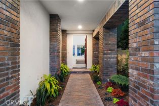 Single Family Residence, 19139 Chandon ln, Huntington Beach, CA 92648 - 4