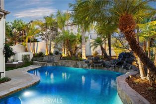 Single Family Residence, 19139 Chandon ln, Huntington Beach, CA 92648 - 9