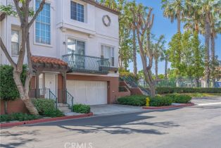 Condominium, 12671 Nicklaus ln, Tustin, CA 92782 - 2