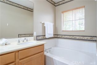 Condominium, 12671 Nicklaus ln, Tustin, CA 92782 - 27