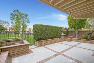 Condominium, 611 Colonial cir, Fullerton, CA 92835 - 23