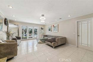 Single Family Residence, 17675 Rainglen, Huntington Beach, CA 92649 - 6