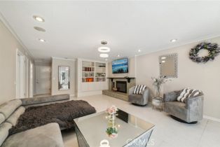 Single Family Residence, 17675 Rainglen, Huntington Beach, CA 92649 - 9