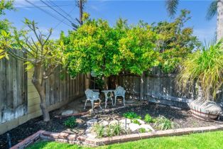 Single Family Residence, 1917 Las Palmas cir, Orange, CA 92868 - 38