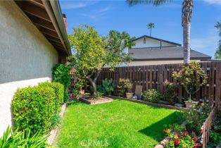 Single Family Residence, 1917 Las Palmas cir, Orange, CA 92868 - 39