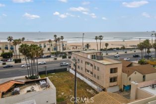 , 714 Pacific Coast, Huntington Beach, CA 92648 - 5