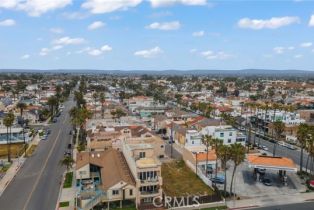 , 714 Pacific Coast, Huntington Beach, CA 92648 - 6
