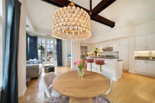 Condominium, 2741 Bungalow pl, Corona Del Mar, CA 92625 - 2