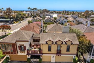 Condominium, 2741 Bungalow pl, Corona Del Mar, CA 92625 - 4