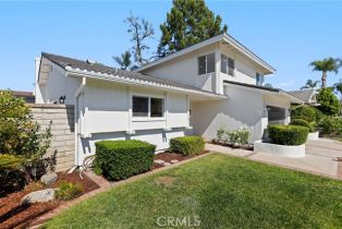 Single Family Residence, 25082 Ericson way, Laguna Hills, CA 92653 - 4