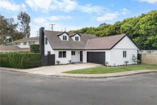 Single Family Residence, 109 Loyola, Seal Beach, CA 90740 - 4