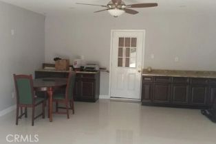 Single Family Residence, 527 Orchard dr, Burbank, CA 91506 - 10