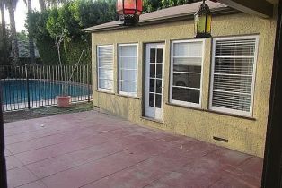 Single Family Residence, 527 Orchard dr, Burbank, CA 91506 - 4
