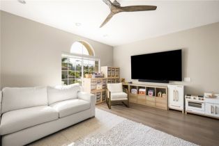 Single Family Residence, 10935 Osterman ave, Tustin, CA 92782 - 30