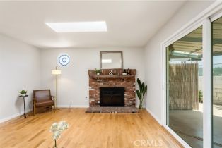Single Family Residence, 10402 Oronsay cir, Huntington Beach, CA 92646 - 14