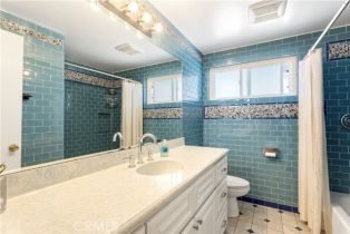 Single Family Residence, 10402 Oronsay cir, Huntington Beach, CA 92646 - 16