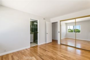 Single Family Residence, 10402 Oronsay cir, Huntington Beach, CA 92646 - 19