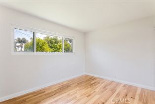 Single Family Residence, 10402 Oronsay cir, Huntington Beach, CA 92646 - 22