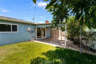 Single Family Residence, 10402 Oronsay cir, Huntington Beach, CA 92646 - 28