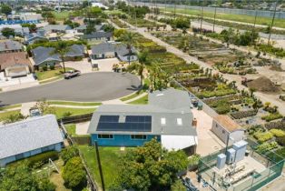 Single Family Residence, 10402 Oronsay cir, Huntington Beach, CA 92646 - 35