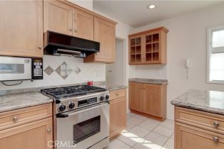 Single Family Residence, 136 Venetia dr, Long Beach, CA 90803 - 11