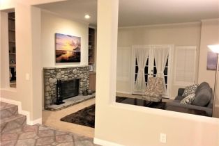 Single Family Residence, 735 Alabama st, Huntington Beach, CA 92648 - 5