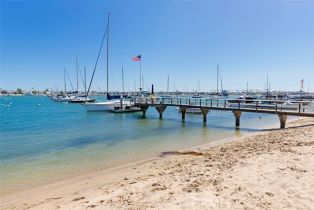 Single Family Residence, 202 Onyx ave, Newport Beach, CA 92662 - 37