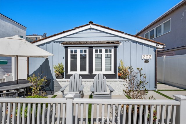 Single Family Residence, 202 Onyx ave, Newport Beach, CA 92662 - 1