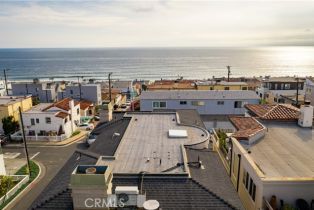 Single Family Residence, 3300 Alma ave, Manhattan Beach, CA 90266 - 4