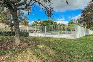 Condominium, 23351 Caminito Marcial, Laguna Hills, CA 92653 - 26