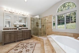 Single Family Residence, 26752 Devonshire rd, Laguna Hills, CA 92653 - 23