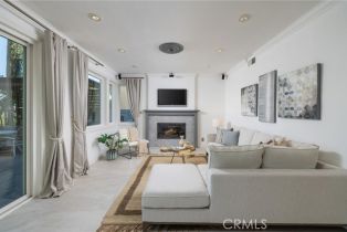 Single Family Residence, 27096 Ironwood dr, Laguna Hills, CA 92653 - 3