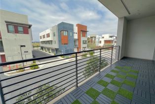 Townhouse, 178 Waypoint, Tustin, CA 92782 - 15