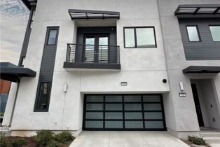 Townhouse, 178 Waypoint, Tustin, CA 92782 - 2