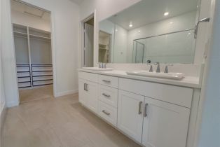 Townhouse, 178 Waypoint, Tustin, CA 92782 - 23